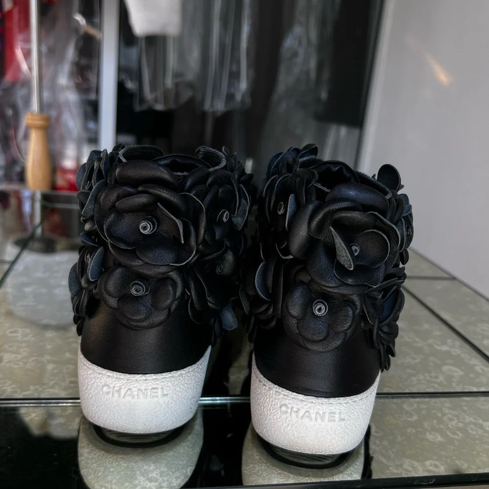 CHANEL Leather Camellia High Top Sneaker size 36